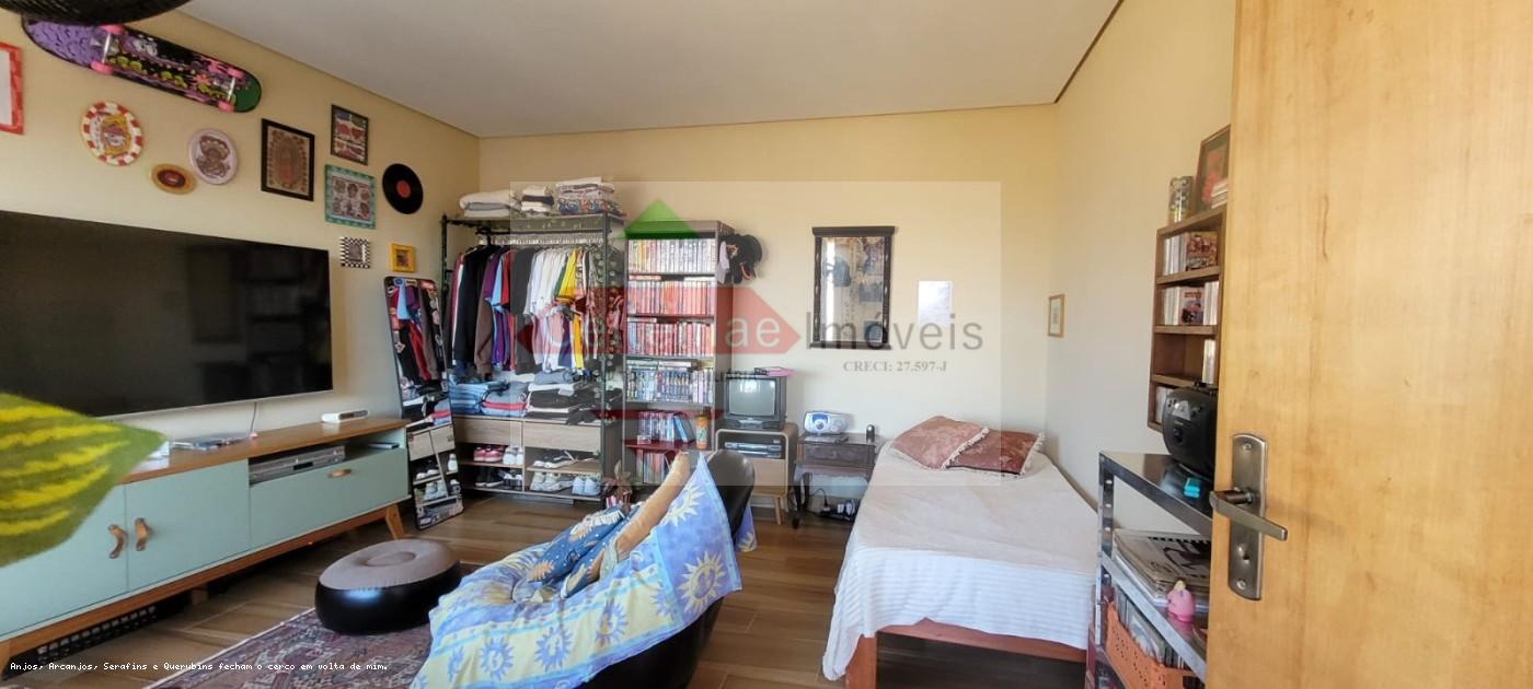 Casa, 3 quartos, 233 m² - Foto 13