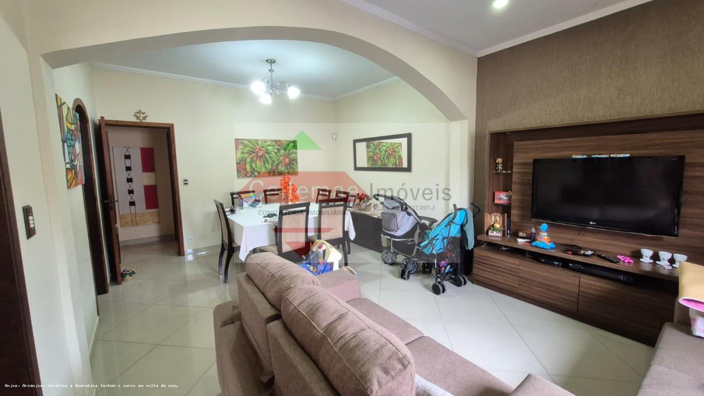 Casa, 3 quartos, 186 m² - Foto 1