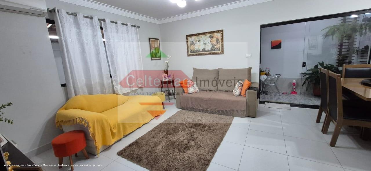 Casa, 4 quartos, 244 m² - Foto 4