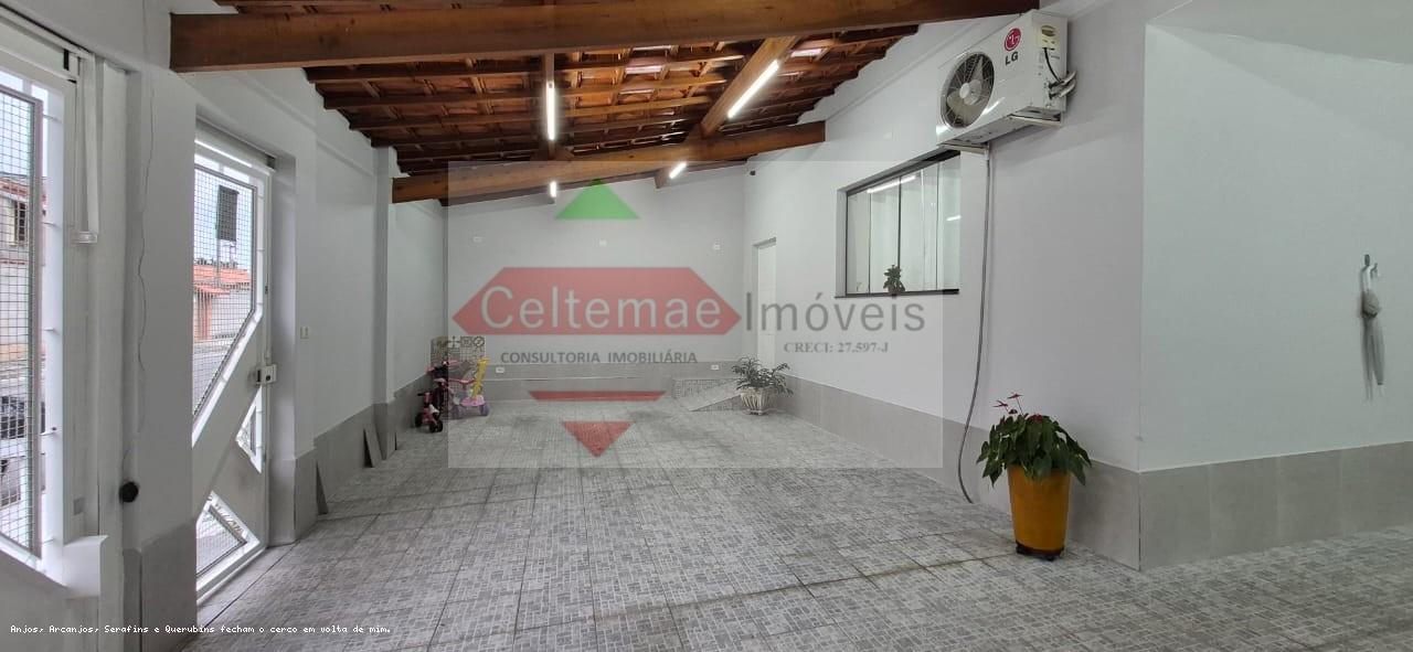 Casa, 4 quartos, 244 m² - Foto 1
