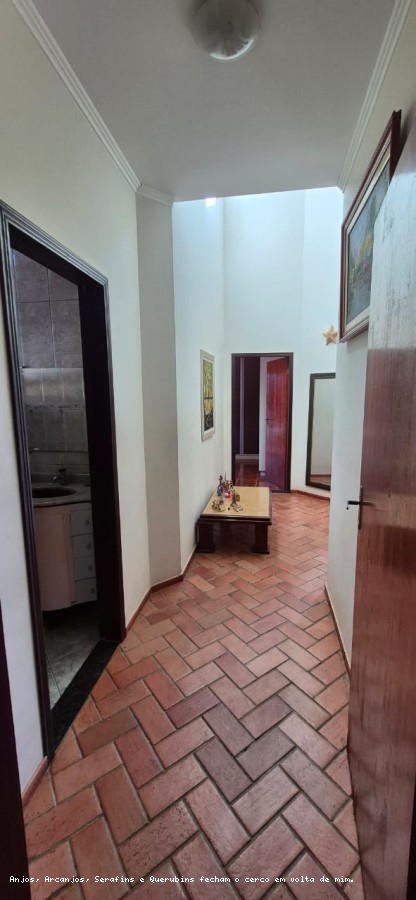 Casa, 4 quartos, 240 m² - Foto 3