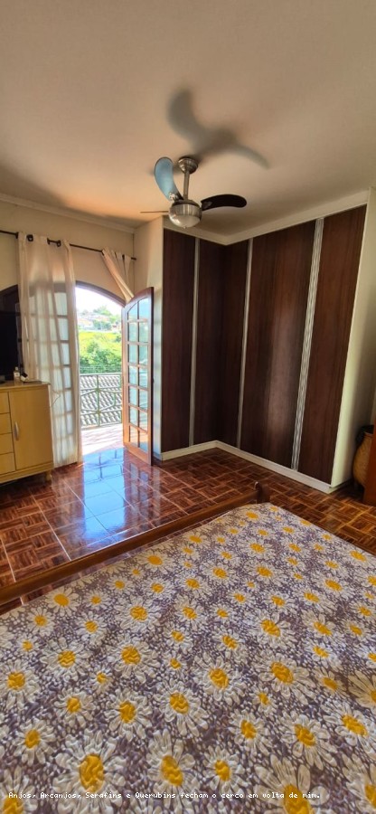 Casa, 4 quartos, 240 m² - Foto 13