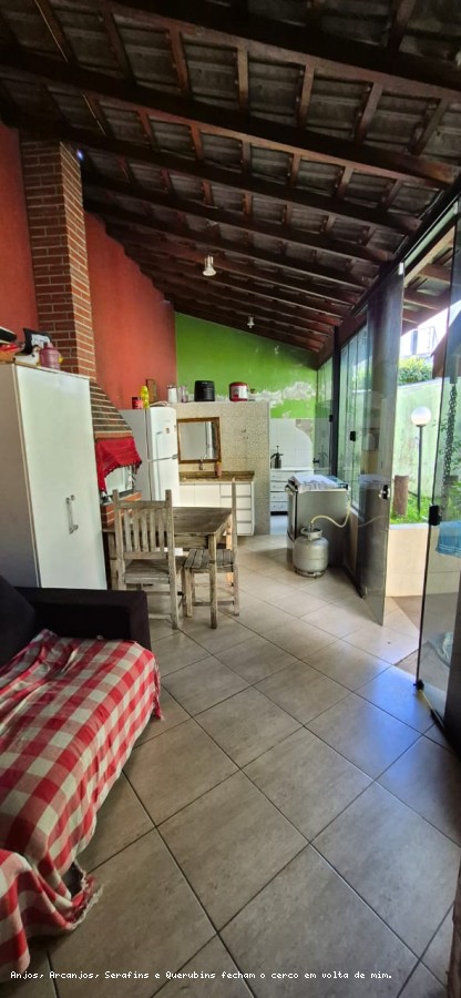 Casa, 4 quartos, 240 m² - Foto 30