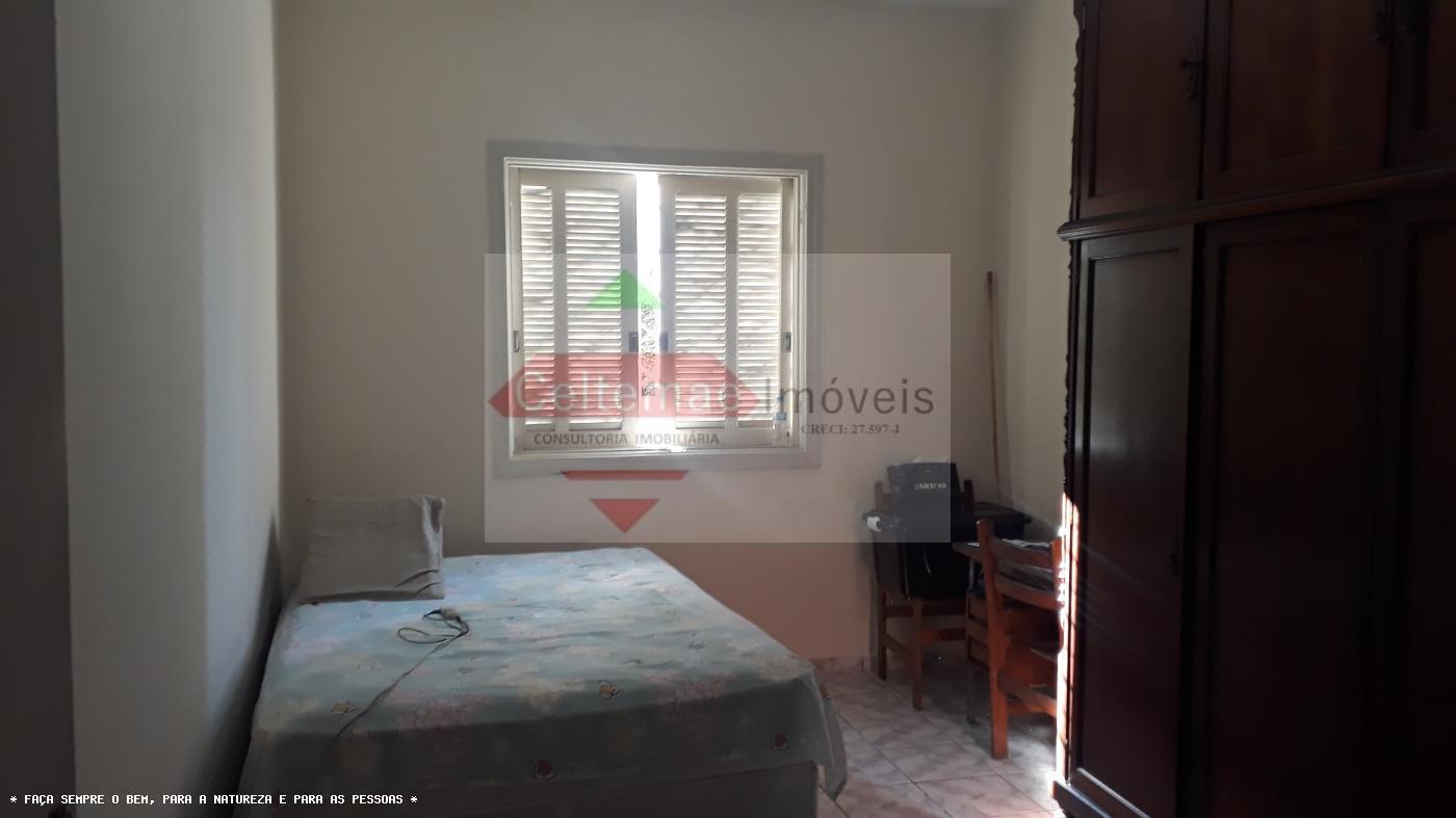 Casa à venda com 3 quartos, 280m² - Foto 10