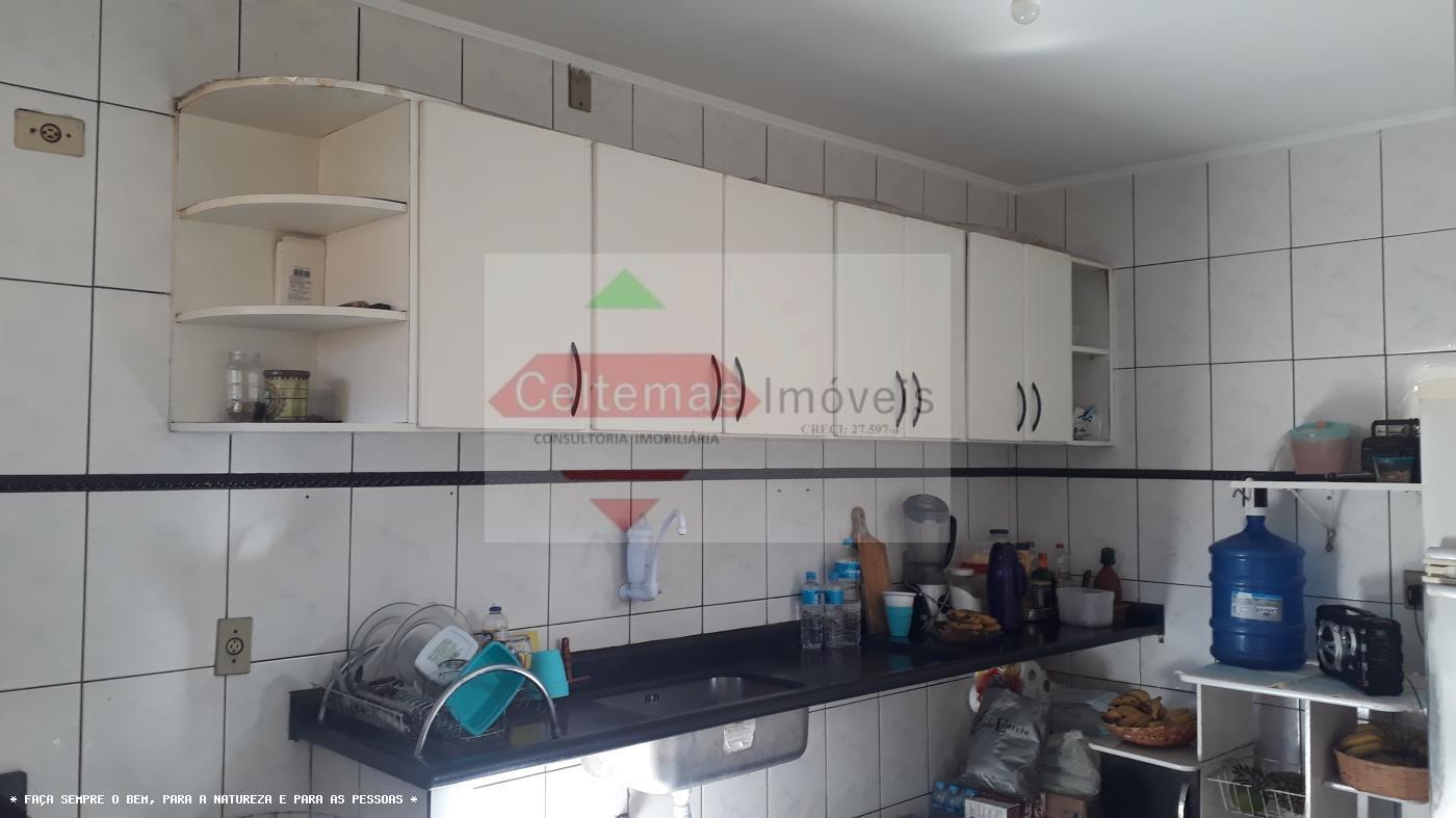 Casa à venda com 3 quartos, 280m² - Foto 15
