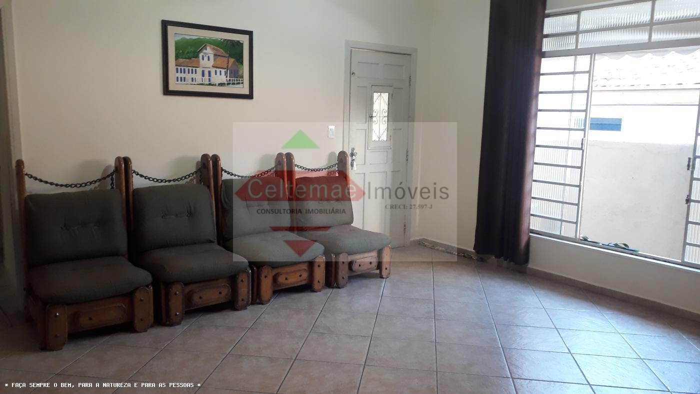 Casa à venda com 3 quartos, 280m² - Foto 5